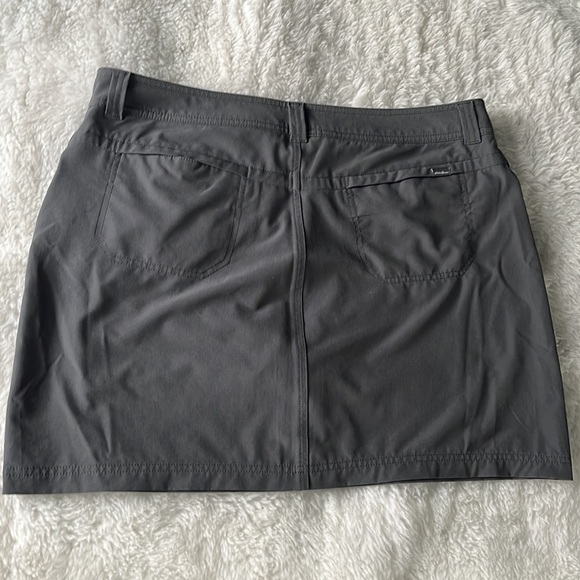 Eddie Bauer Olive green grey sport skirt size 14 - Picture 3 of 12
